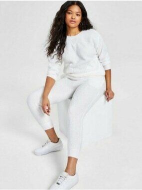 Jenni Intimates Sherpa Jogger Set Medium Women's White Loungewear Comfort
